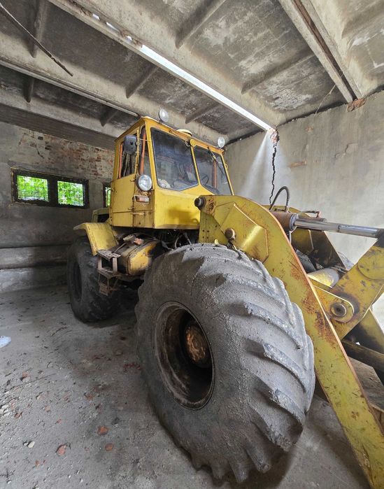 Продам погрузчик т156
