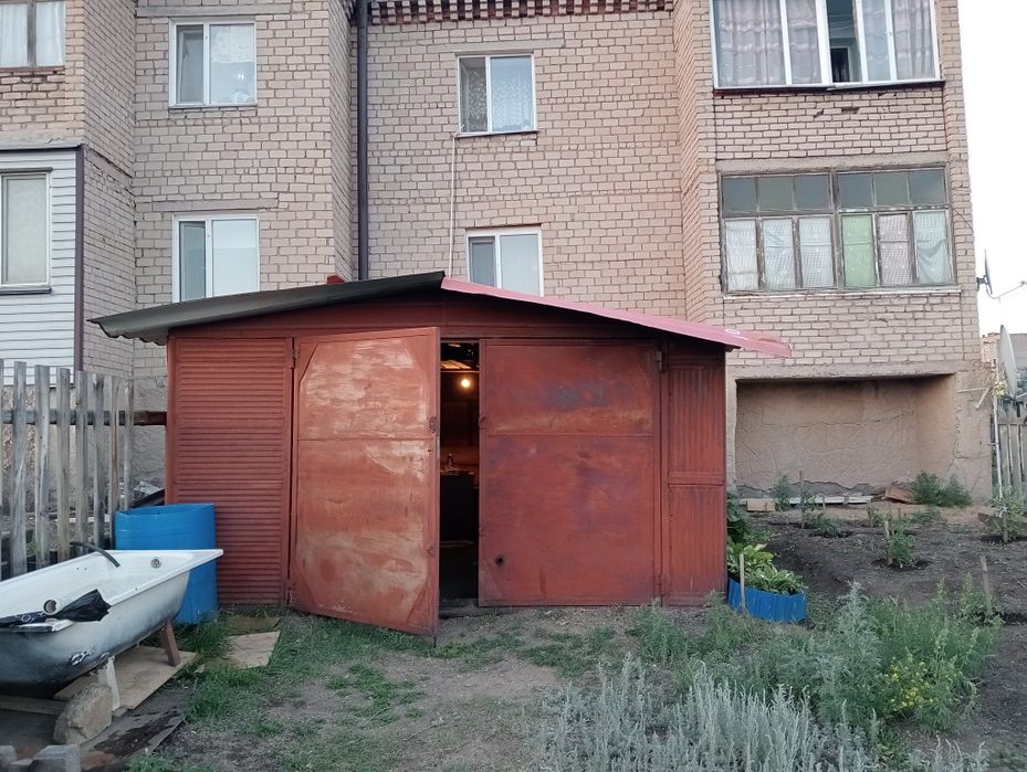 Продам гараж железный