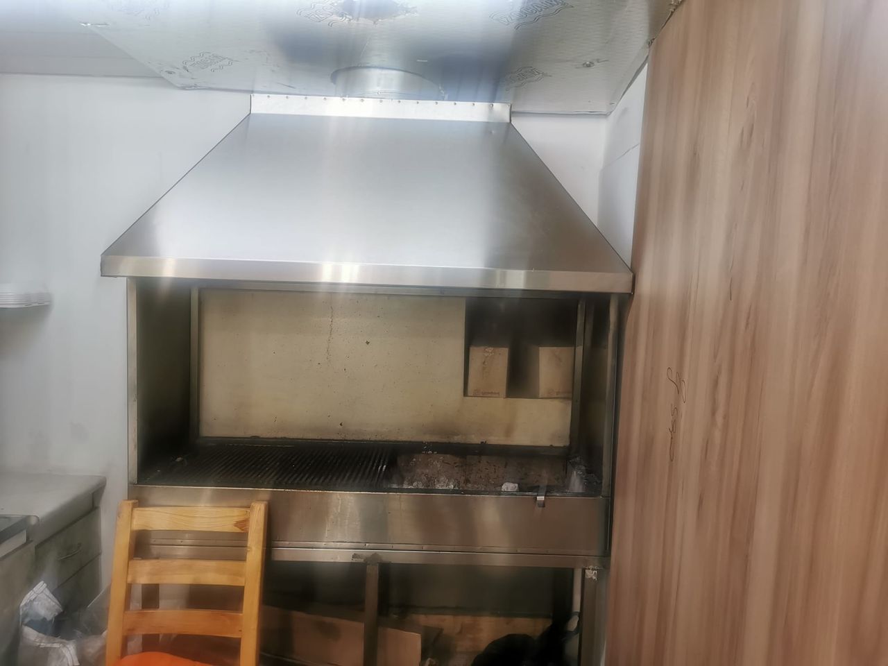 Продава се Заведение в София, Зона Б-18 - 100 кв.м за 153 €/кв.м - Снимка #10