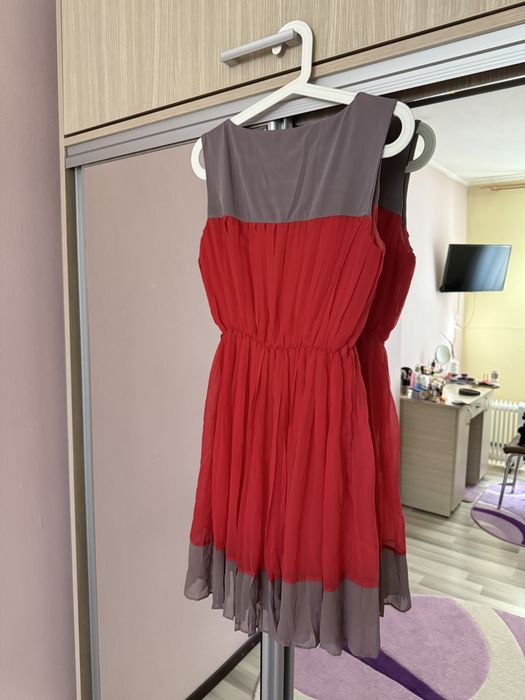 Rochie de zi noua nepurtata