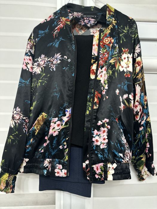 Жұқа бомбер сатылады