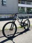 Canyon Sender 2023 - L ( bicicleta downhill )