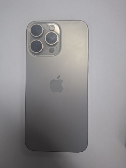 Iphone 15 pro max 93% 1T