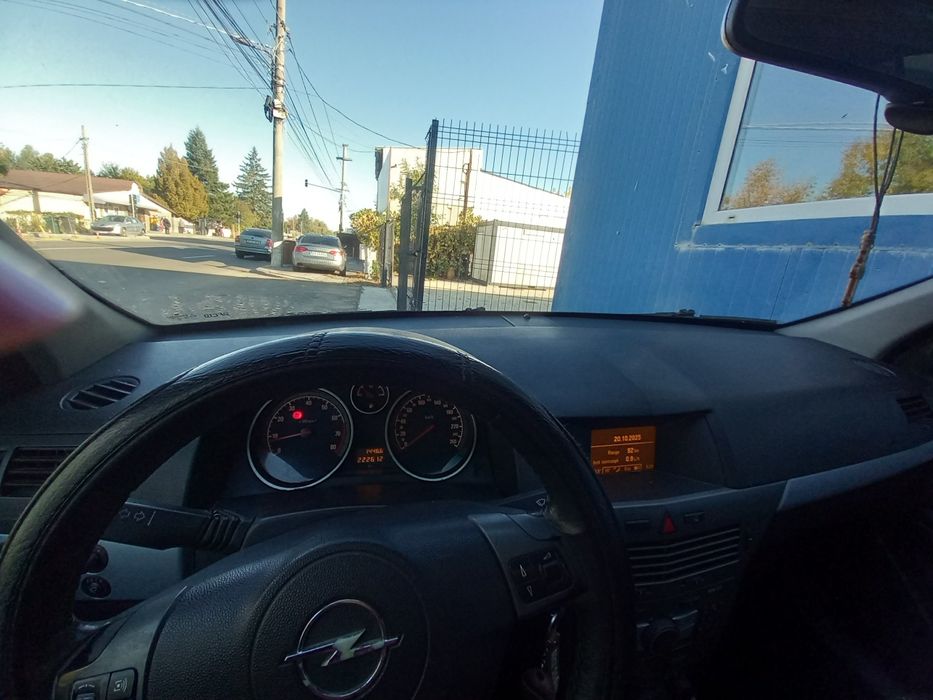 Vând Opel Astra H,  1.4, benzină,  anul 2007