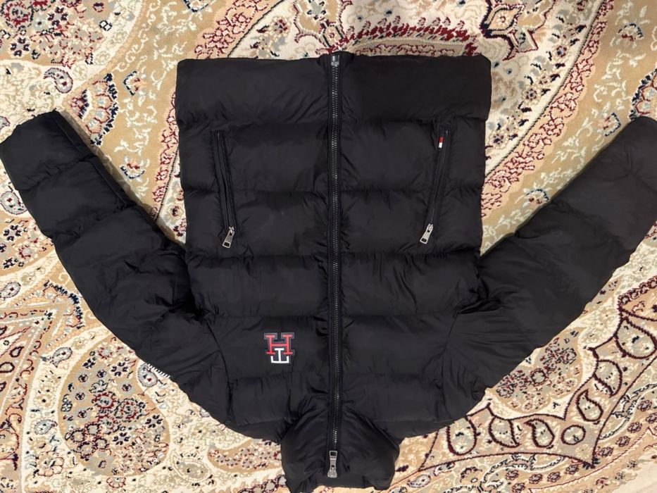 Куртка от Tommy hilfiger