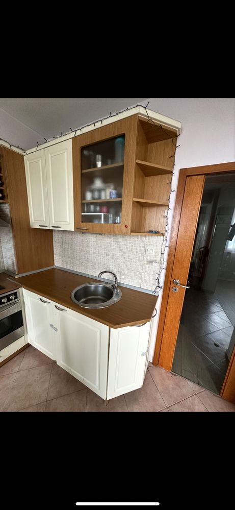 Поръчкова кухня 250/160 см