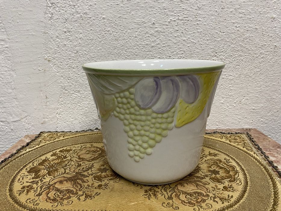 Италианска кашпа на майолика