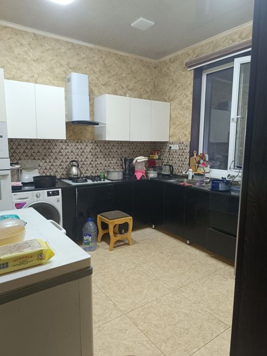 Продаётся участок,  дом 6 комнат, 213 м², 3.5 сотки Туркво. Срочно