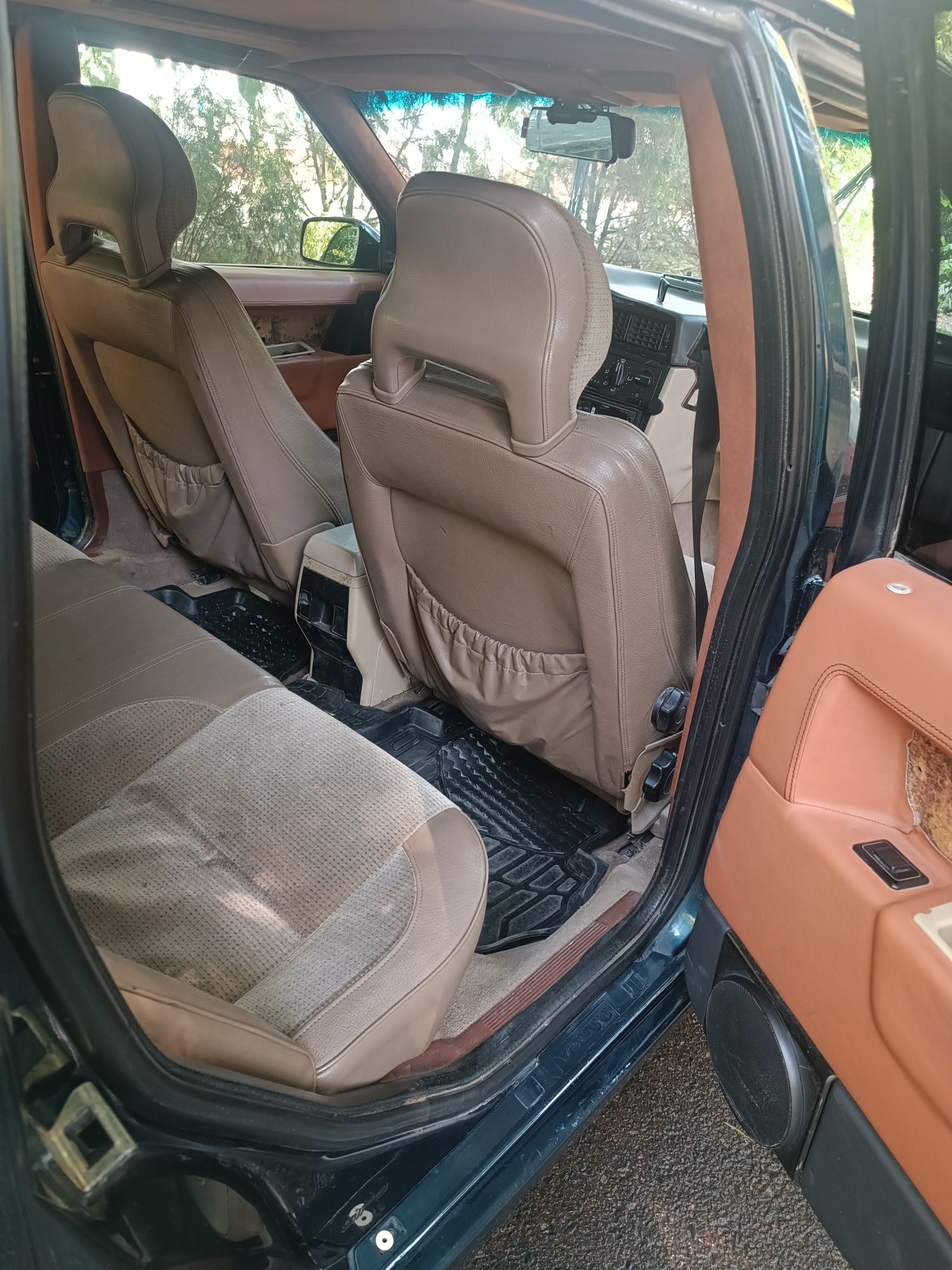 Volvo 850 сотилади
