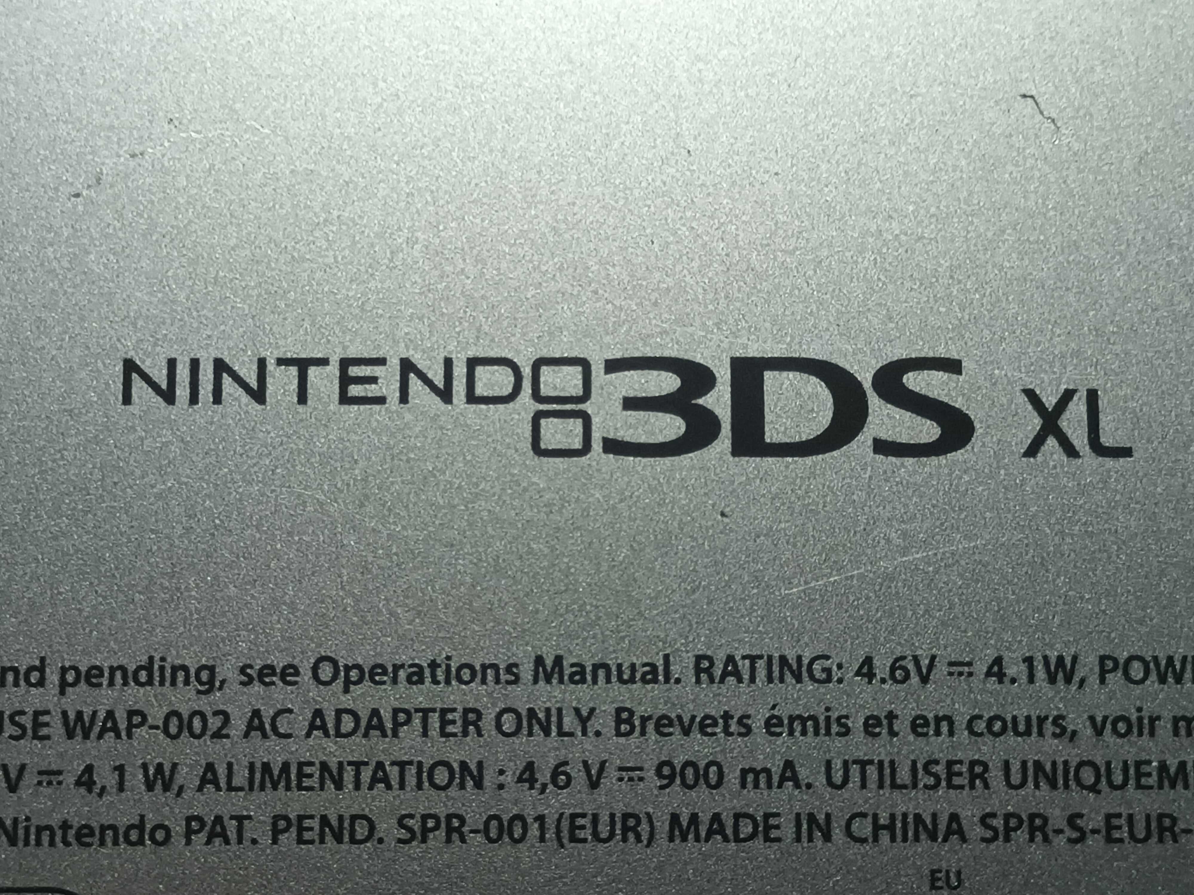Consola Nintendo 3DS XL negru cu alimentator original