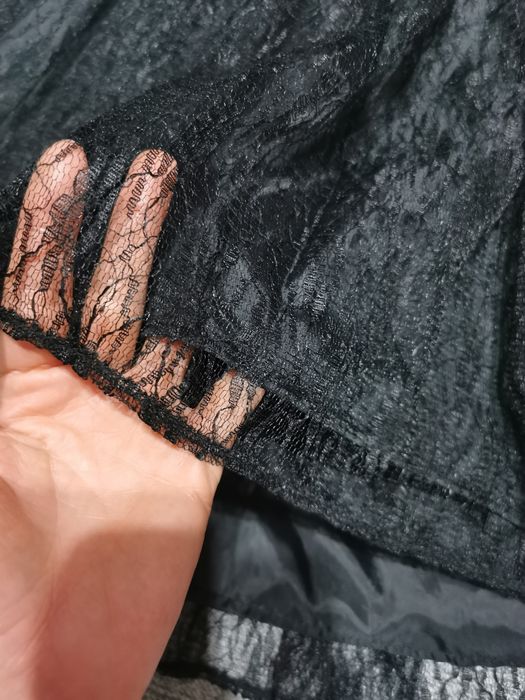 Rochie tip fluture din dantela neagra