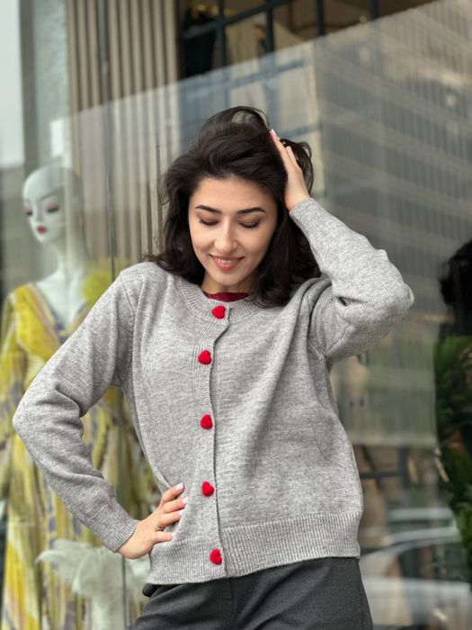 Кардиганы. Кофты. Лонгсливы