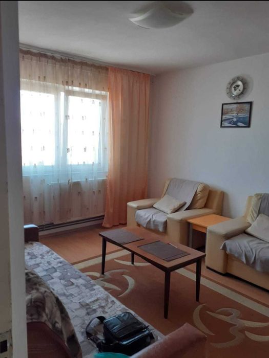 Caut coleg de apartament situat în zona Griviței
