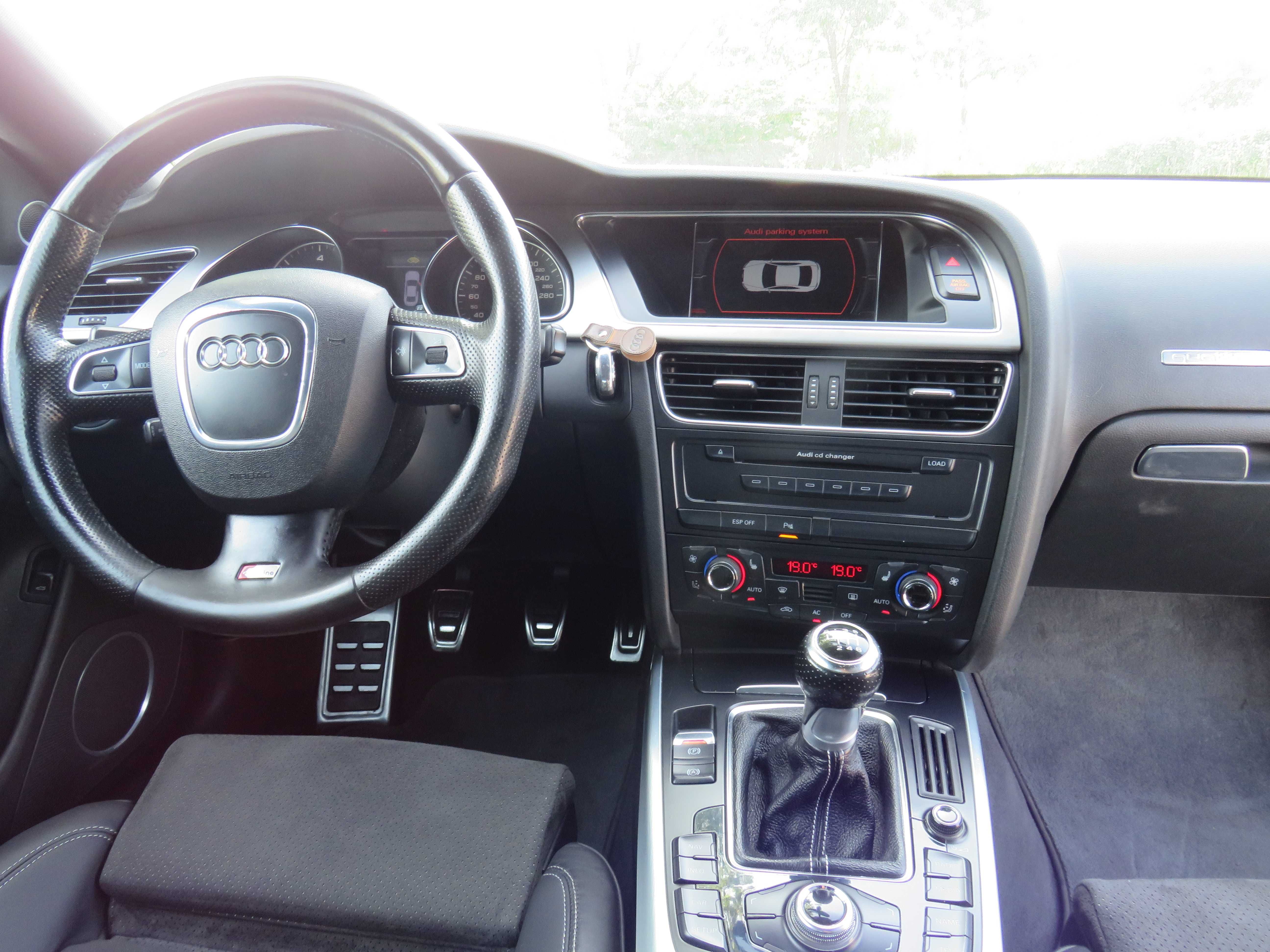 Audi A5 3.0TDI S-Line Ръчка CoUPE Quattro