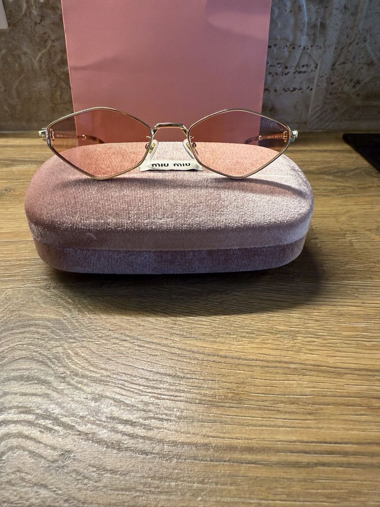 Очила miu miu оригинални