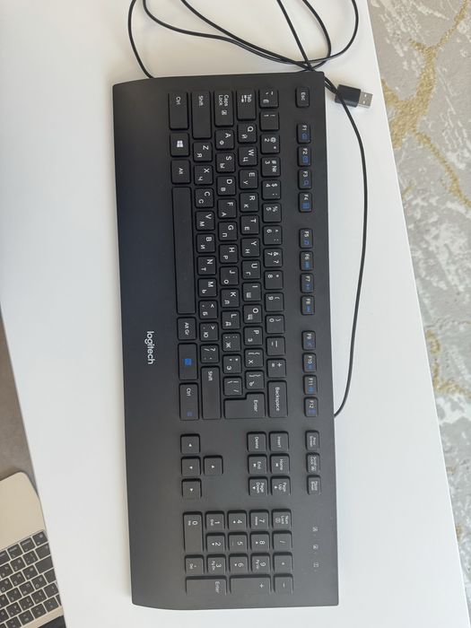 Клавиатура проводная Logitech