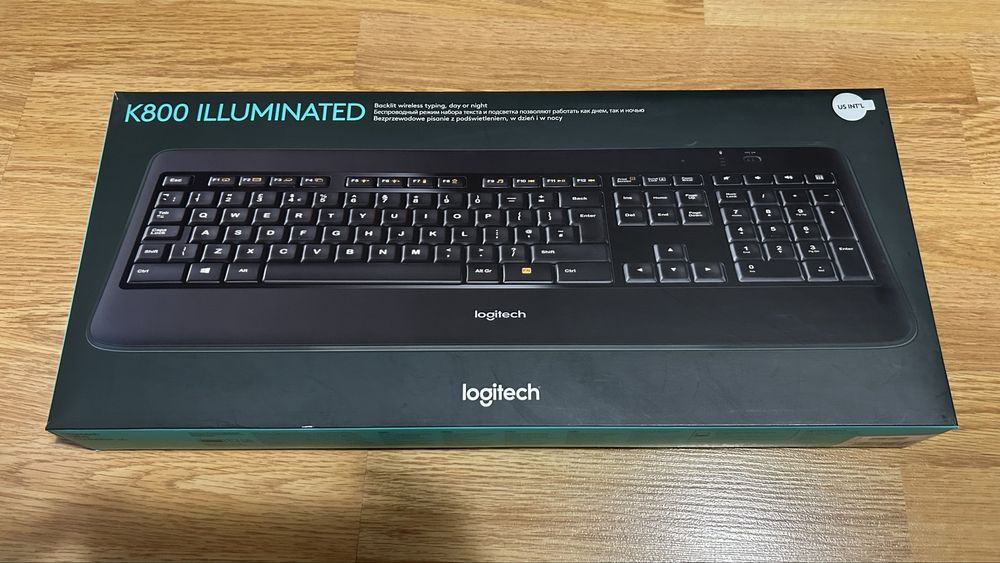 Vand tastatura Logitech K800 Illuminated