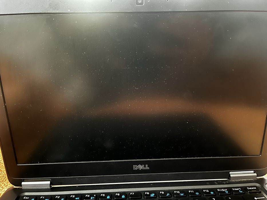 Laptop dell, stare perfectă!!!