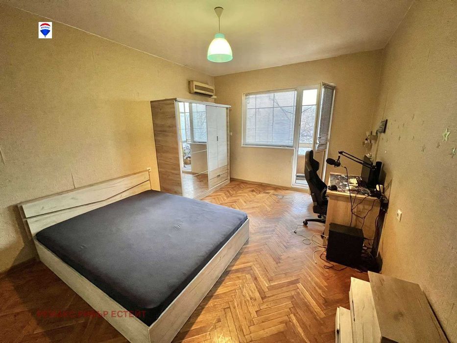 Продава се Тристаен апартамент в Русе, Център - 78 кв.м за 1794 €/кв.м - Снимка #6