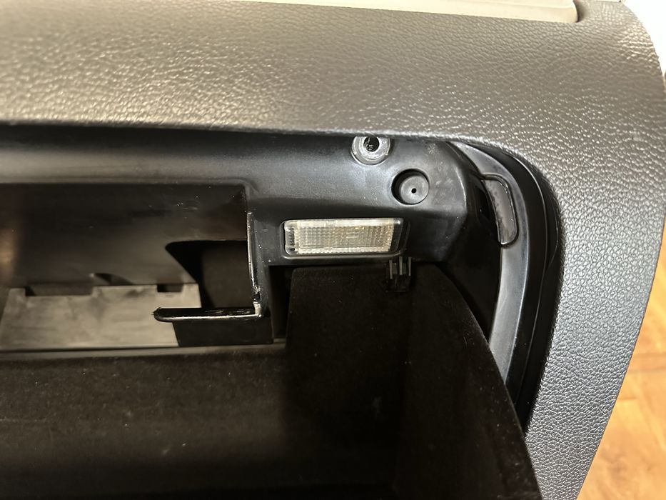 Жабка за VW Golf 6