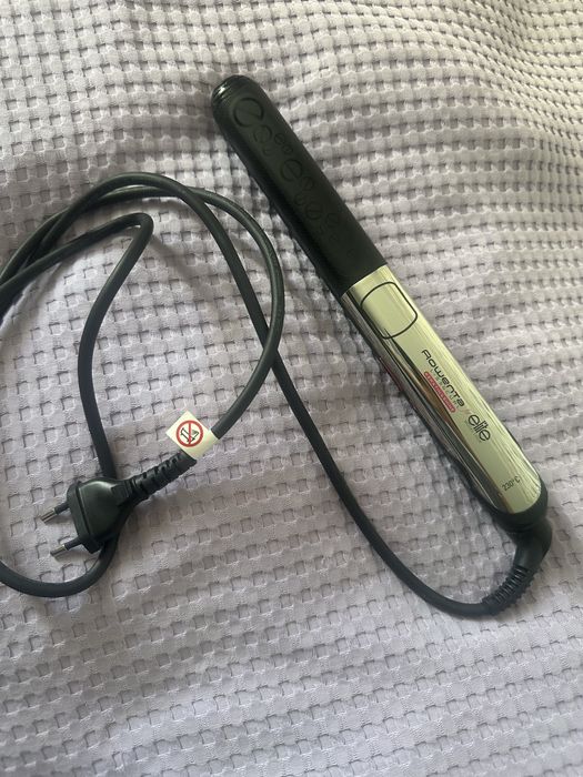 Утюжок/выпрямитель Rowenta