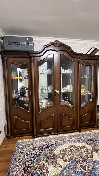 Стенка сотилади срочна