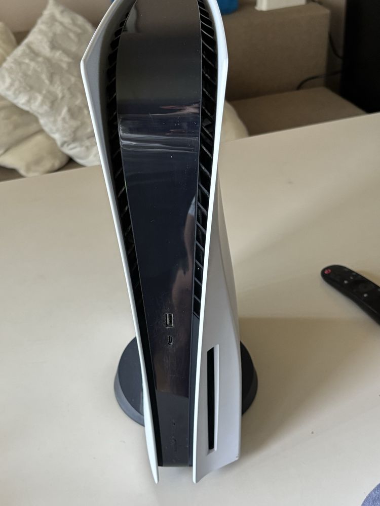 Playstation 5.