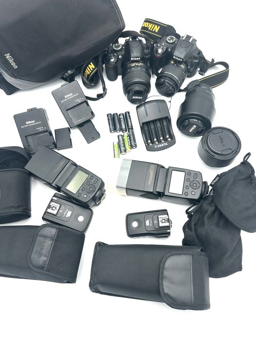 Kit foto complet Nikon D3100 si D3300 DSLR cu 4 obiective si accesorii