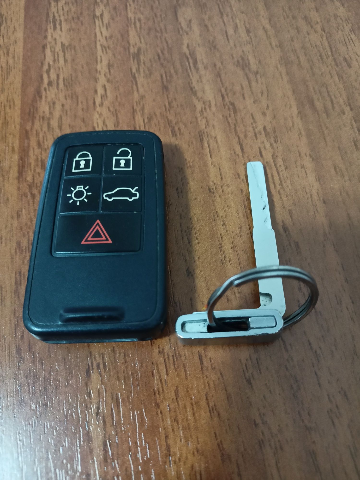 Cheie originală Volvo
