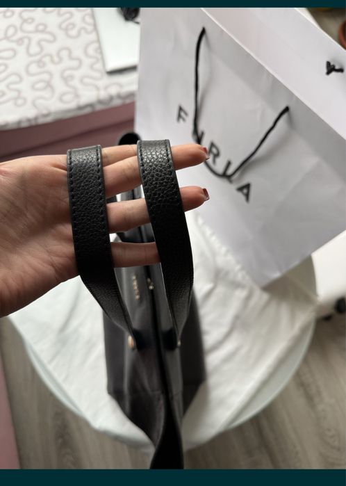 Furla оригинален чисто нов клъч чанта