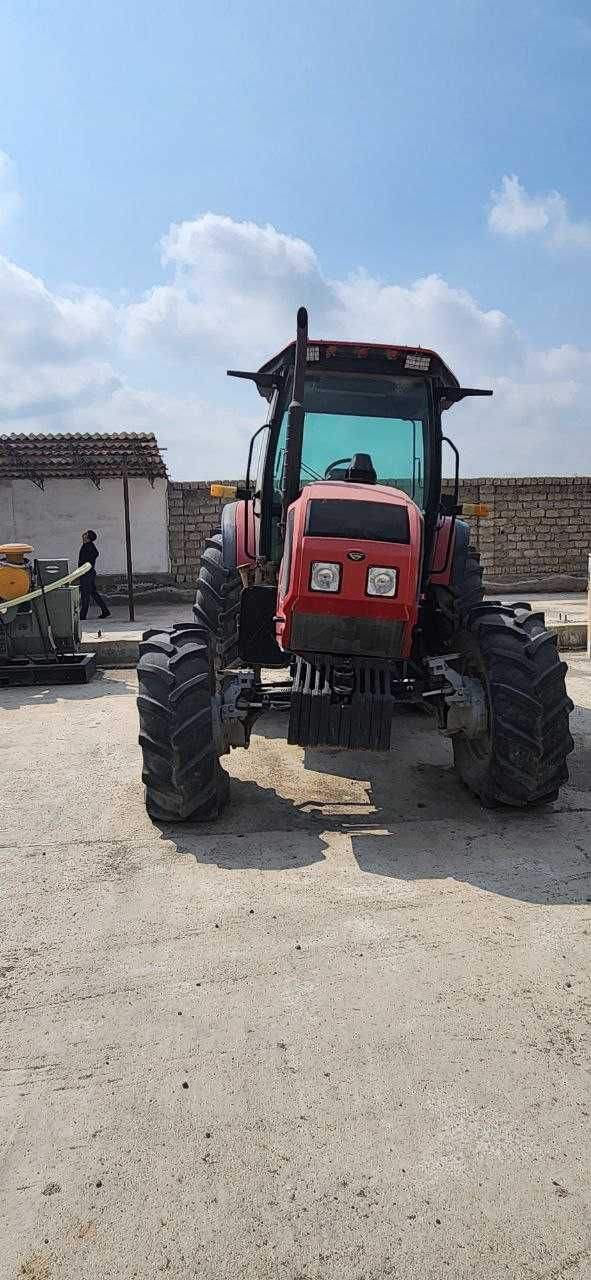 Surxondaryo viloyati, Oltinsoy tumanida Belarus-1523 sotiladi.