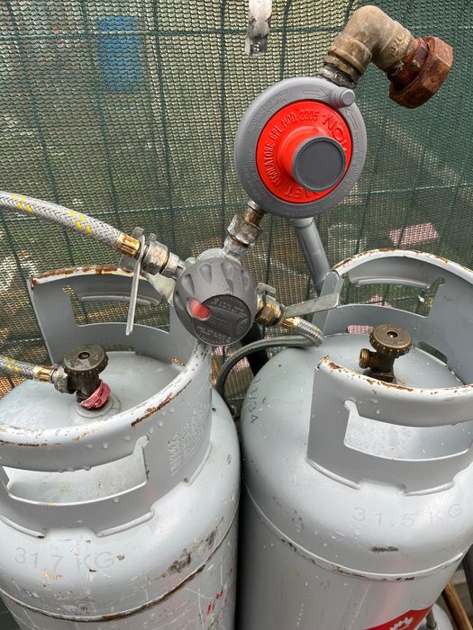 Butelii 2 buc.80l cu kit de montaj