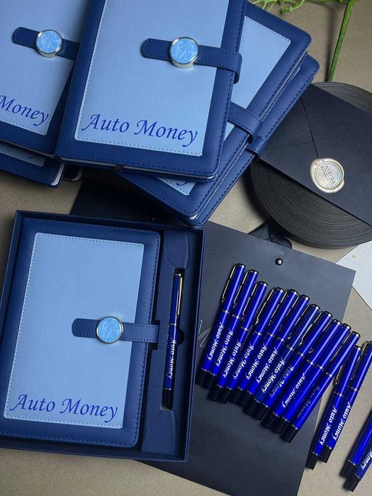 Корпоративные подарочные наборы  гравировкой Блокнот ручк бейдж термос