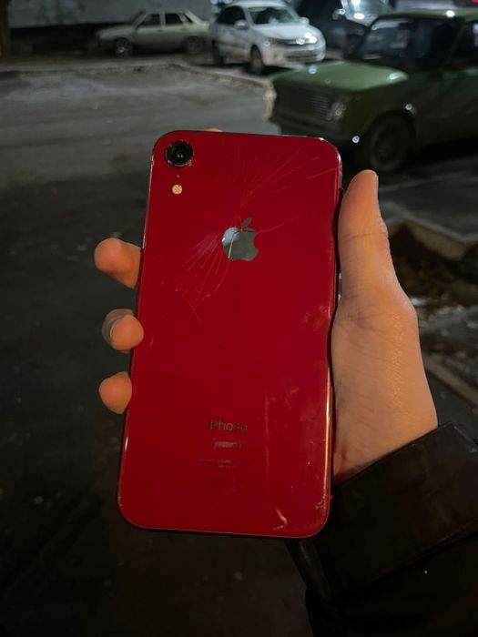 Айфон xr 128 гб.