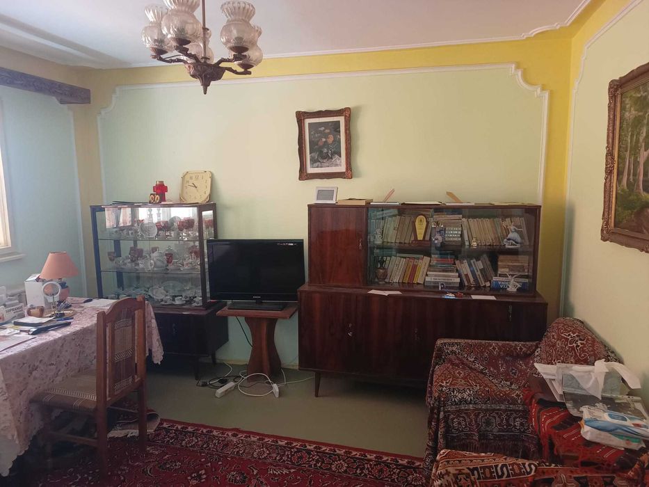 Tecuci,vand apartament 2 camere, 66 mp– str. Ghe. Petrașcu, etaj 2/4