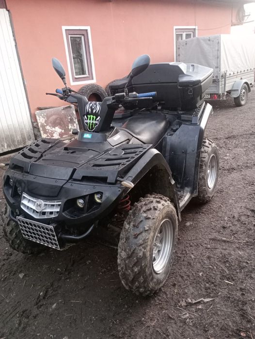 Vând ATV în stare buna