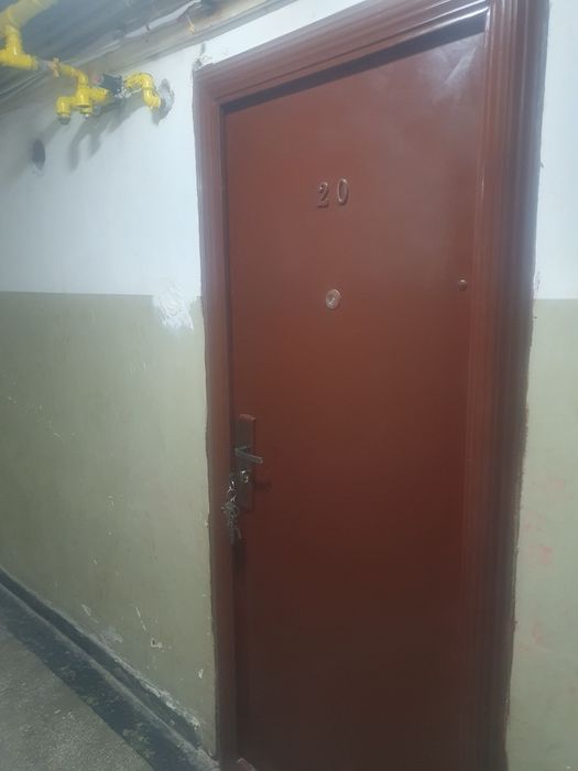 Vand garsoniera confort 3 in drumul cretestilor numeral 14 sector 4 ap