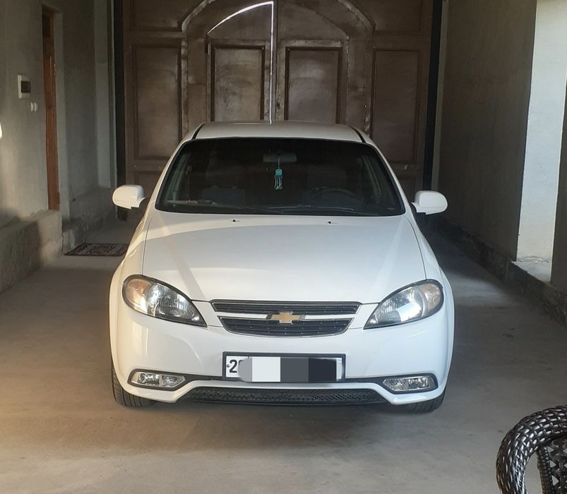 Lacetti Gentra 2017