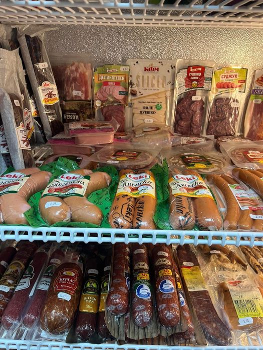 Продава се работещ бизнес - хранителен магазин