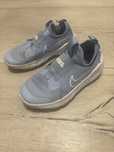 Vand adidasi nike albastru azur marimea 31