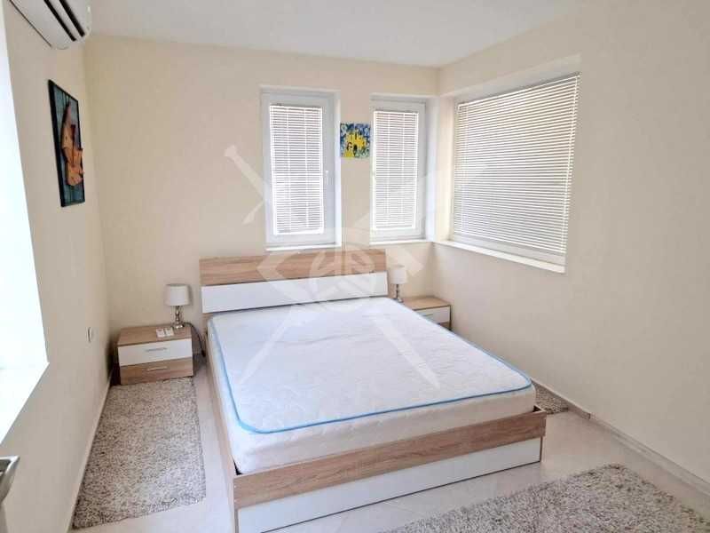 Продава се Тристаен апартамент в Созопол - 117 кв.м за 1325 €/кв.м - Снимка #1