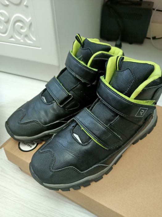 Демисезонные ботинки и дутыши