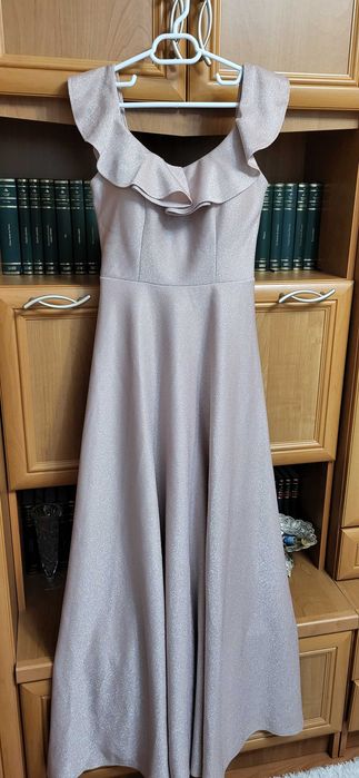 Rochie eleganta roz prafuit