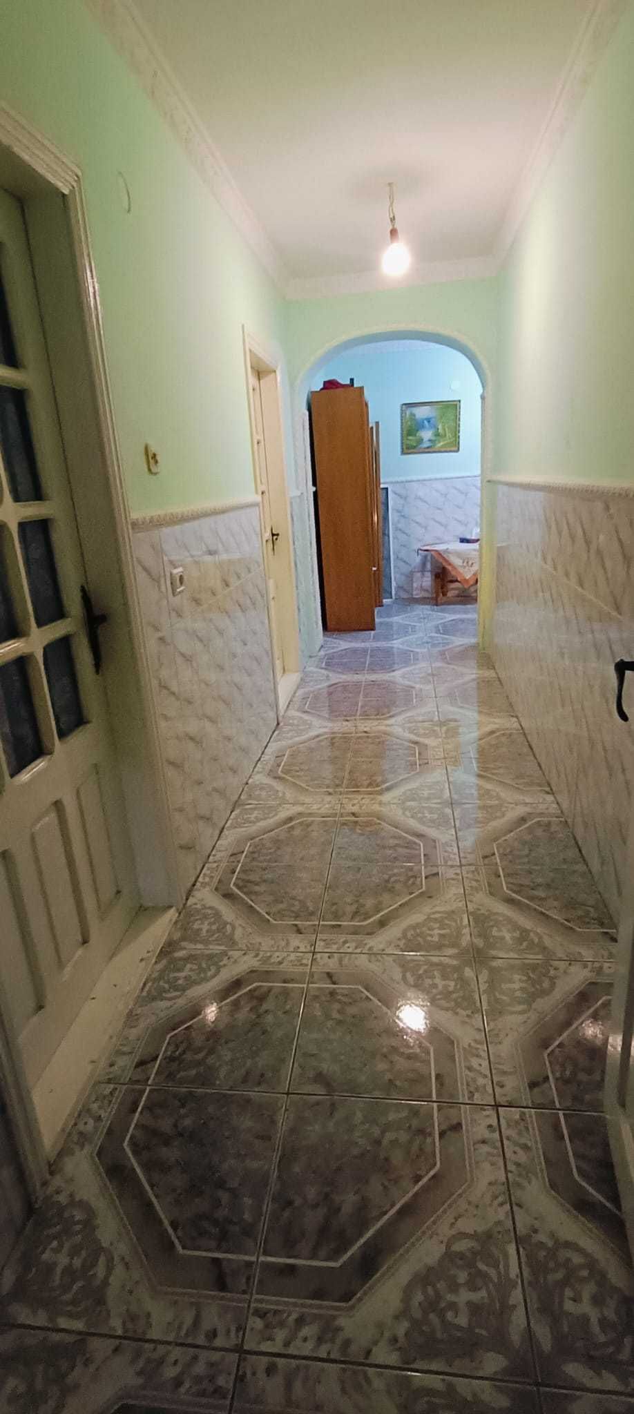 Casa de vanzare in comuna Gologanu
