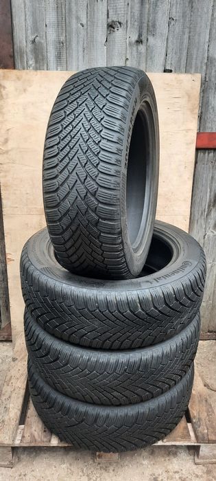 4 броя зимни гуми 205 55 16 Continental перфектни