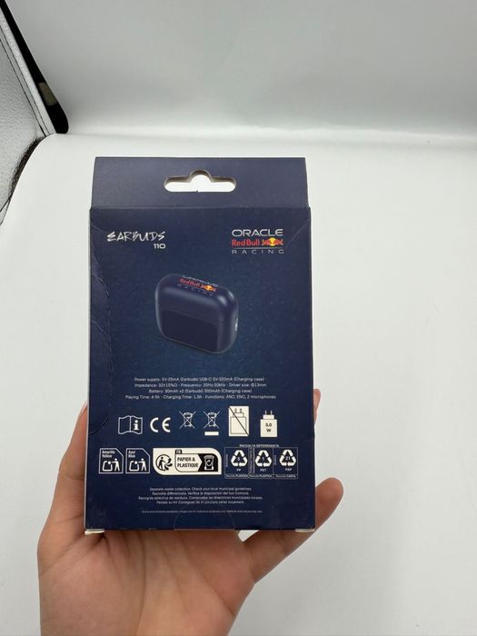 Oracle Earbuds Redbull