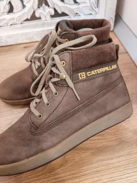 Ghete Caterpillar piele naturala mărime 36.