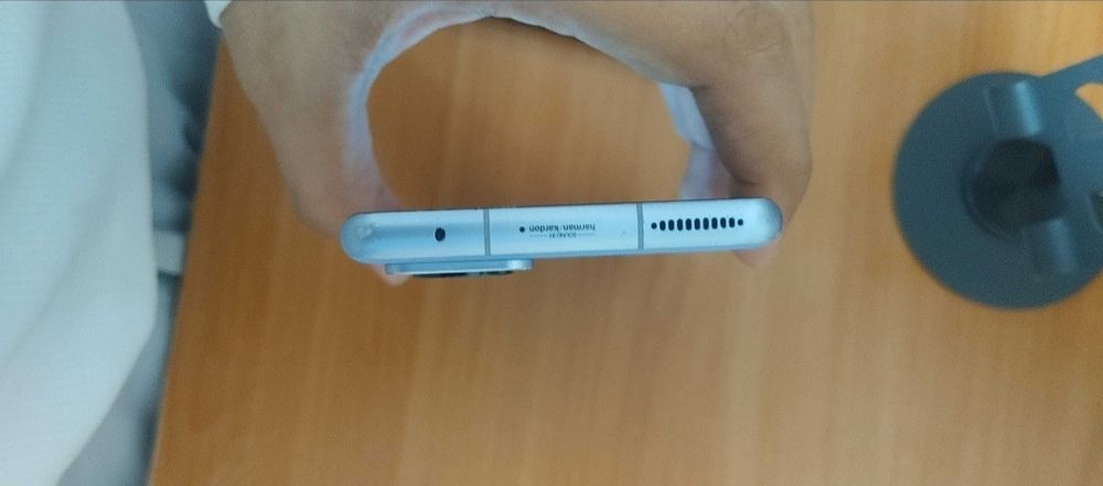 Xiaomi 12 Pro 2 imei oʼtgan 1.5mln