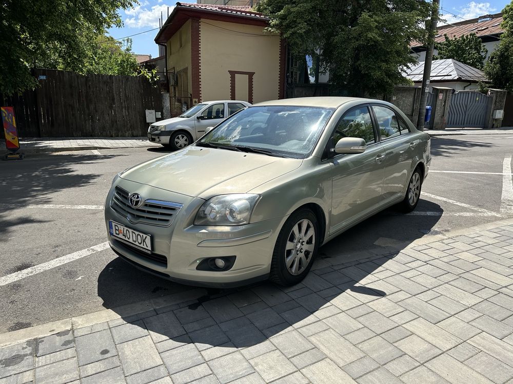 Toyota Avensis 2.0 D4D Primul proprietar