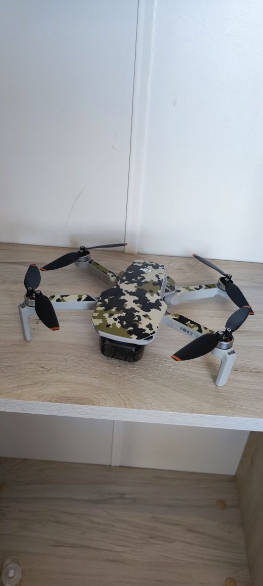 DJI mini 2 se Професионален дрон